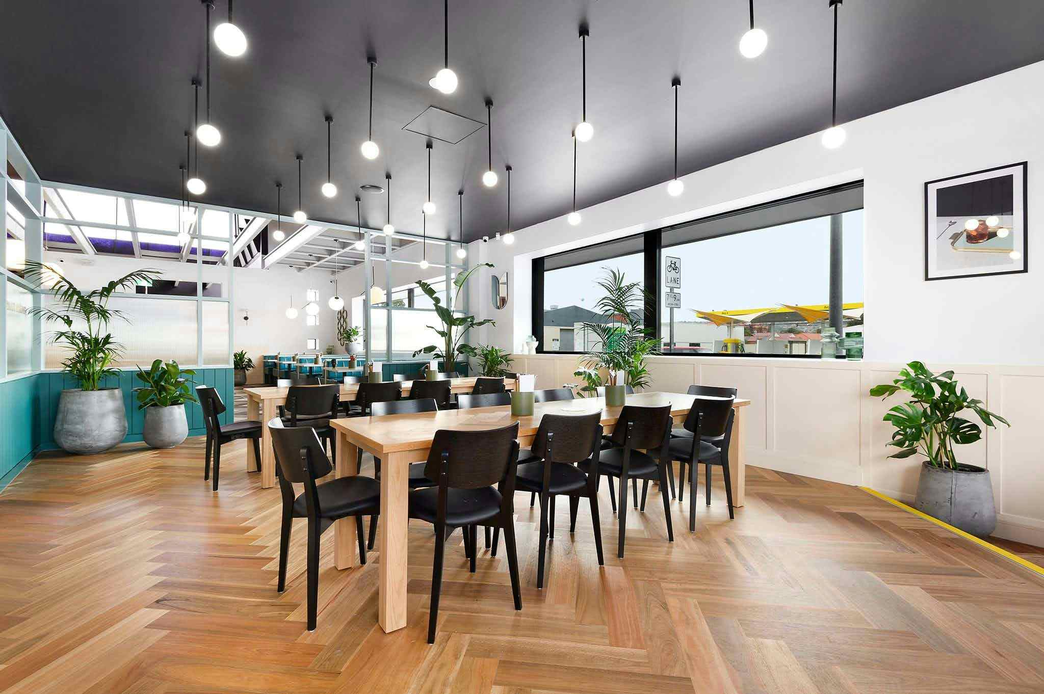 Brighton Metro Hotel